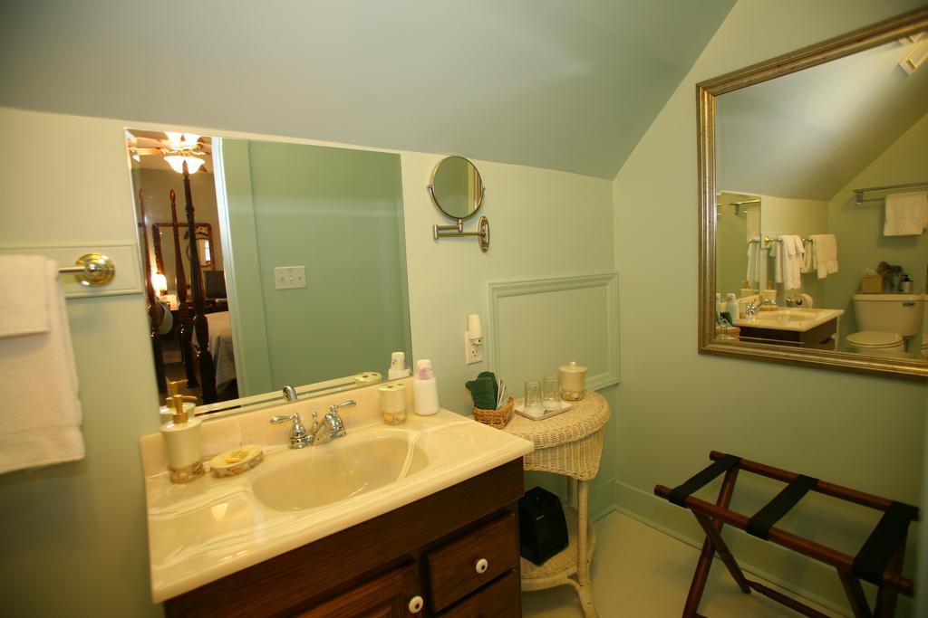 C.W. Worth House Bed And Breakfast Wilmington Rom bilde